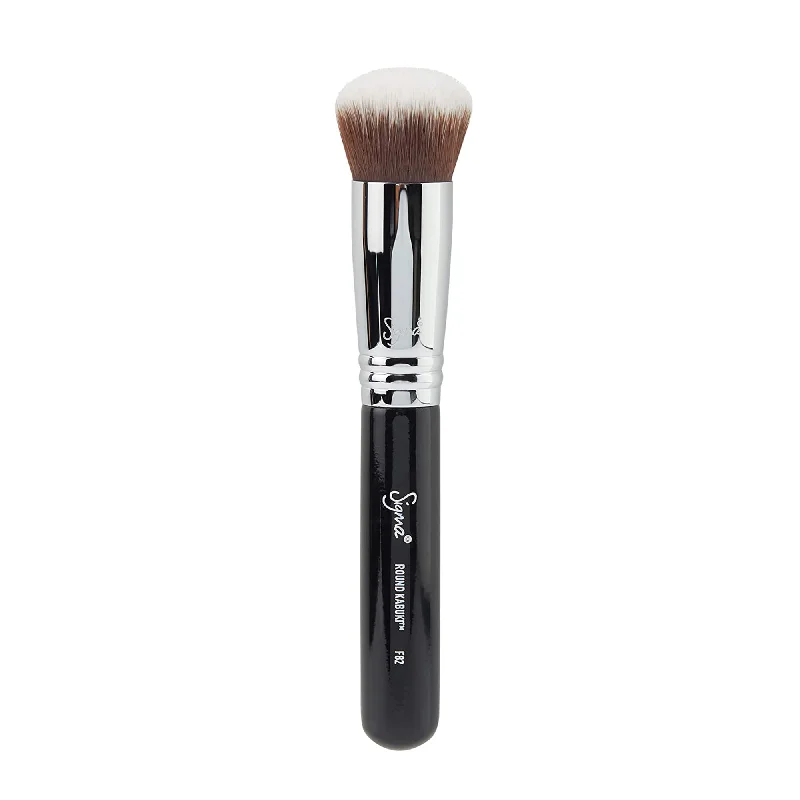 Sigma Beauty Round Kabuki Brush - F82